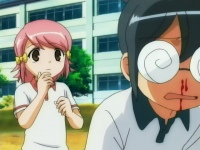 Azért vérzik Mamoru orra, mert eltalálta egy labda. Komolyan.